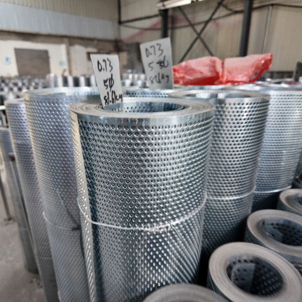 In Stock Perforated Stamped Metal Mesh For Fence Decoration 1m/2m