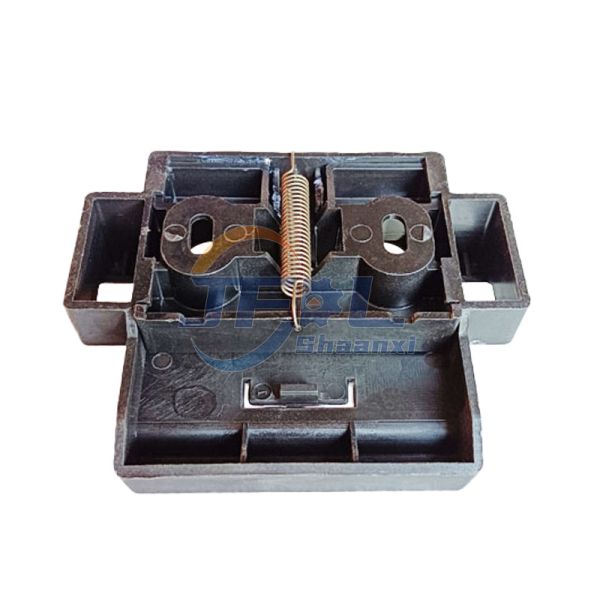 Front Radiator Mask Lock Assy 810W61140-6006 for SITRAK HOWO C7H T5G spare parts