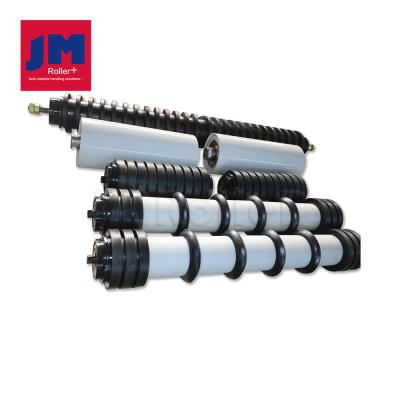 Heavy-duty comb roller reduces material buildup and minimizes belt wear for enhanced conveyor efficiency