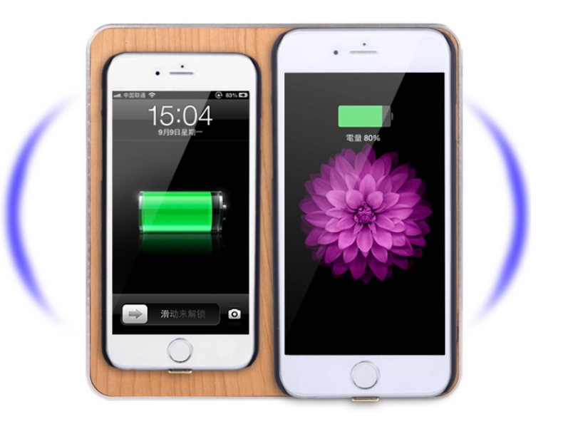 Cherry Wood 10W Qi Retractable Car Battery Charger Wireless Mobile Phone Charger