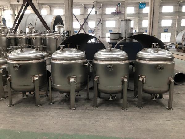 Polished Steel Storage Tanks 60m Maximum Length Medium Pressure Available