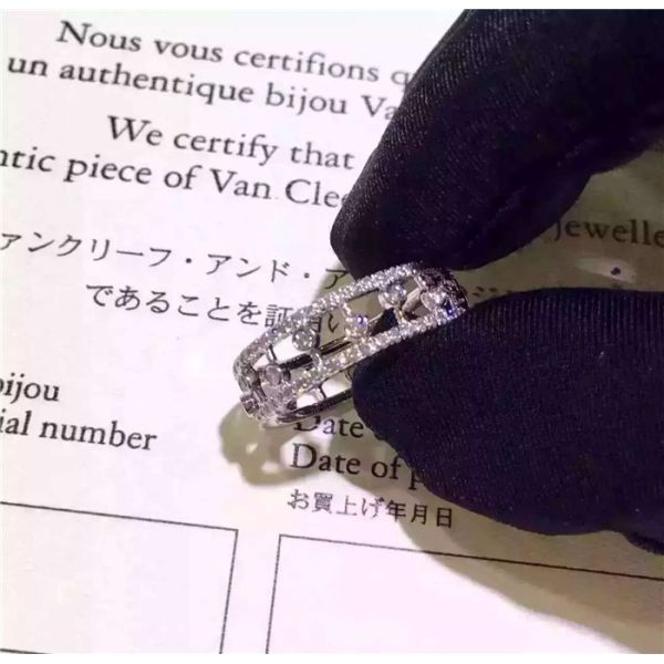 Cheap Price  Diamond Ring 18K White Gold Wedding Ring with VVS Diamonds