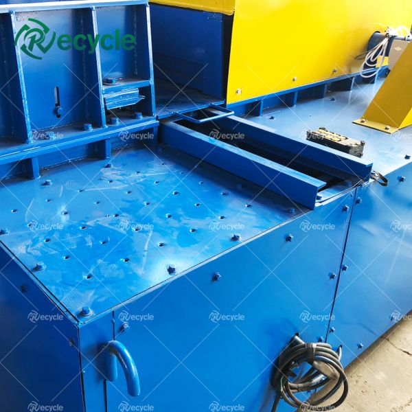 Top Quality Used Car Lead Acid Storage Battery Breaking Machine