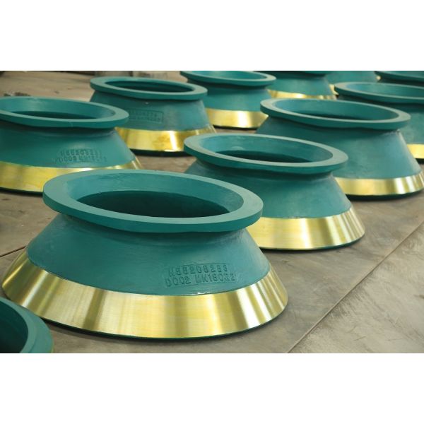 Processing Type Casting Mantle and Bowl Liner for Hp500 Cone Crusher Wear Parts Alloy