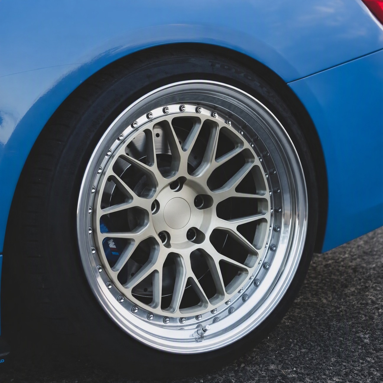 Custom Forged Rims 2-Piece 24 Inch 5x114.3 Brushed Silver Passenger Car Wheels &