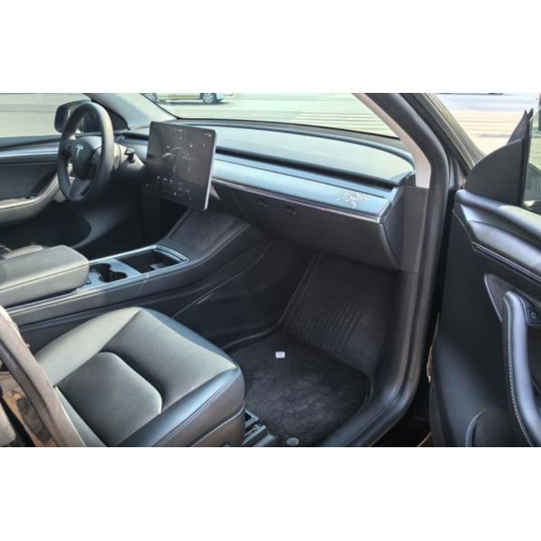 Модель Y 2023 с полным приводом Tesla China средний размер SUV Pure Electric 450 л.с.