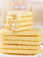Encantamento Coreano Crisp: Biscoitos de arroz não fritos com sabor a ovo de manteiga
