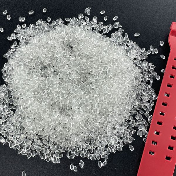 Plastic Pellets TPU Granules With Oil Water Mold Resistance High Heat Resistance And Excellent Mechanical Properties For Polymer