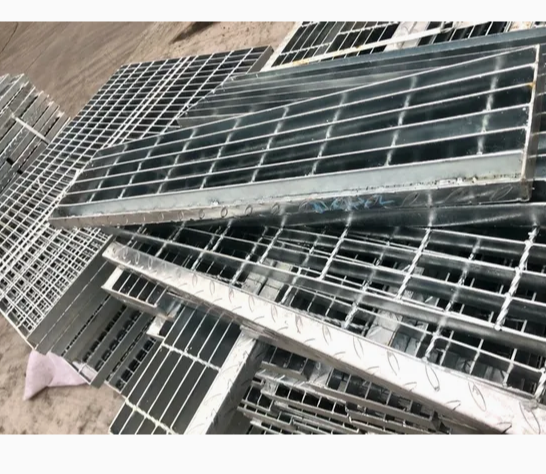 ISO9001 Galvanized Stair Treads & Steel Stair Treads