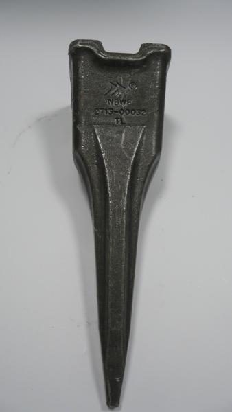 Excavator Forged Bucket Tooth Standard Size 27131219 2713Y1219 HRC 48 - HRC 52 For DH300