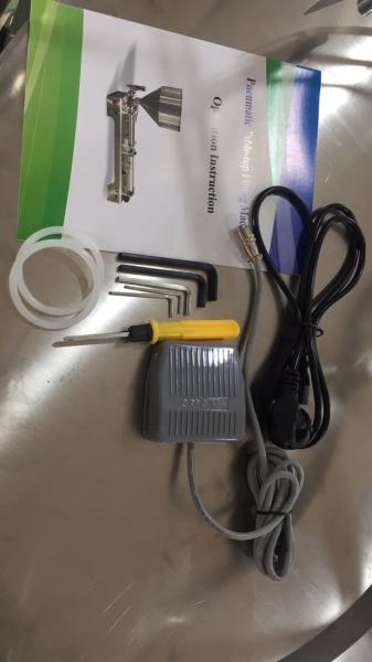 Intelligent 2 Head Liquid Filling Machine High Precision For Honey And Juice