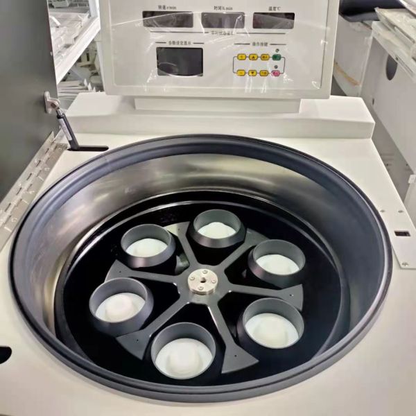 CFL6R Medical Blood Bag Blood Bank Refrigerated Centrifuge 6L Swing Rotor PREPARATIVE LARGE-CAPACITY REFRIGERATED CENTRIFUGE