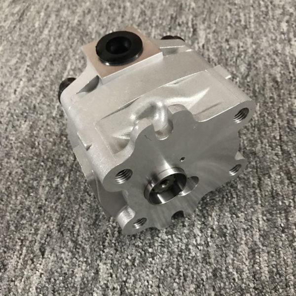 Насос кабеля частей 3d84 3d94 экскаватора KOMATSU Pc40mr-1 гидравлический вспомогательный