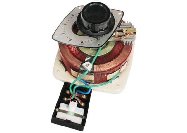 Metal Shell Single Phase Voltage Regulator , Wide Range Voltage Adjuster 500VA .