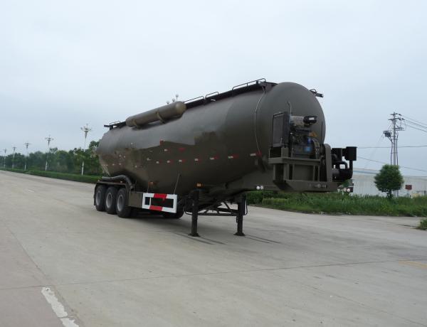Bulk Cement Trailer , Cement Bulker Truck High Strength Steel Material 10260*2500*3950mm