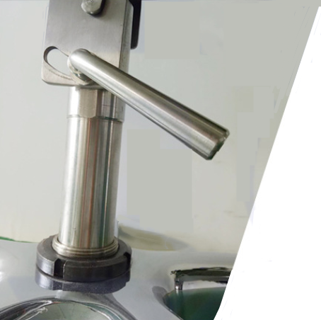 Нержавеющая сталь сломанная капсула полировальная машина автоматическая 180W 150000 штук / час