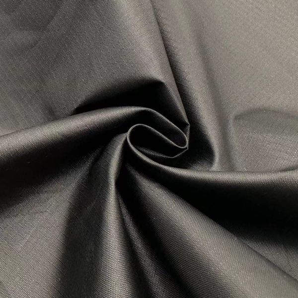 100% Polyester 89GSM Outdoor Winter Jacket Fabric Water Resistant Windproof