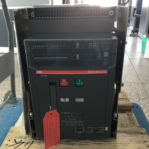 Iec / Ce Approved Low Voltage Air Blast Breaker , 2000a Ac Circuit Breakers