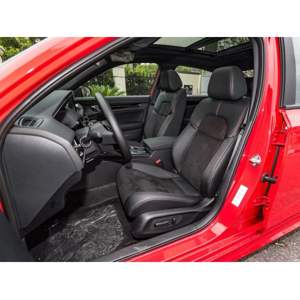 version de Honda Civic 2022 180T CVT Shangdong de voitures de berline de contrat de l'essence 1.5T