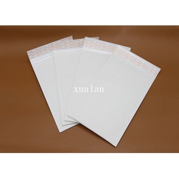 Белые конверты бумаги Крафт пересылая, небольшие упаковывая конверты доставки Кр