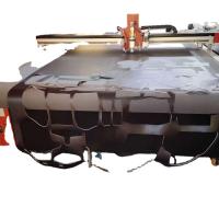 Coupe numérique CNC pour tissu de projection HD dans 1