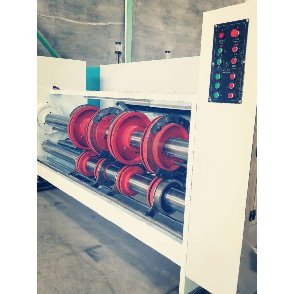 Печатающ прорезать умрите коробка коробки плода вырезывания рифленая делая машиной 60 ПК/минуту