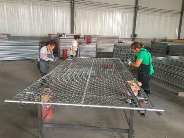 chain link temporary construction fence panels 6FT X 10F Mesh 2 3/8  x 2 3/8 ( 60mm x 60mm ) x 12 gauge wire