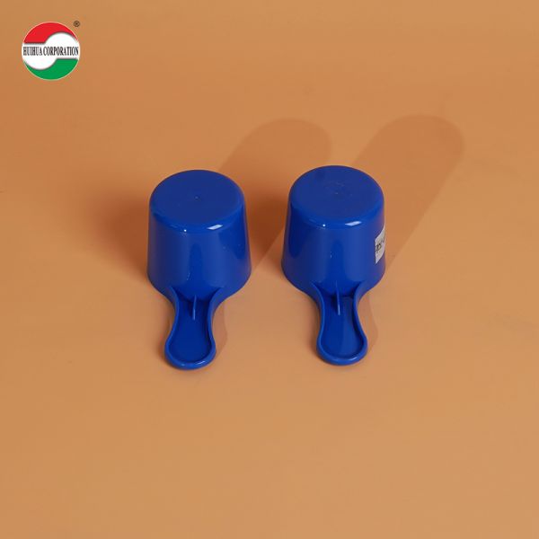 35 g de color azul oscuro de plástico claro cucharita de medida de leche en polvo cuchara de gramo cuchara redonda 95 mm * 45 mm azul