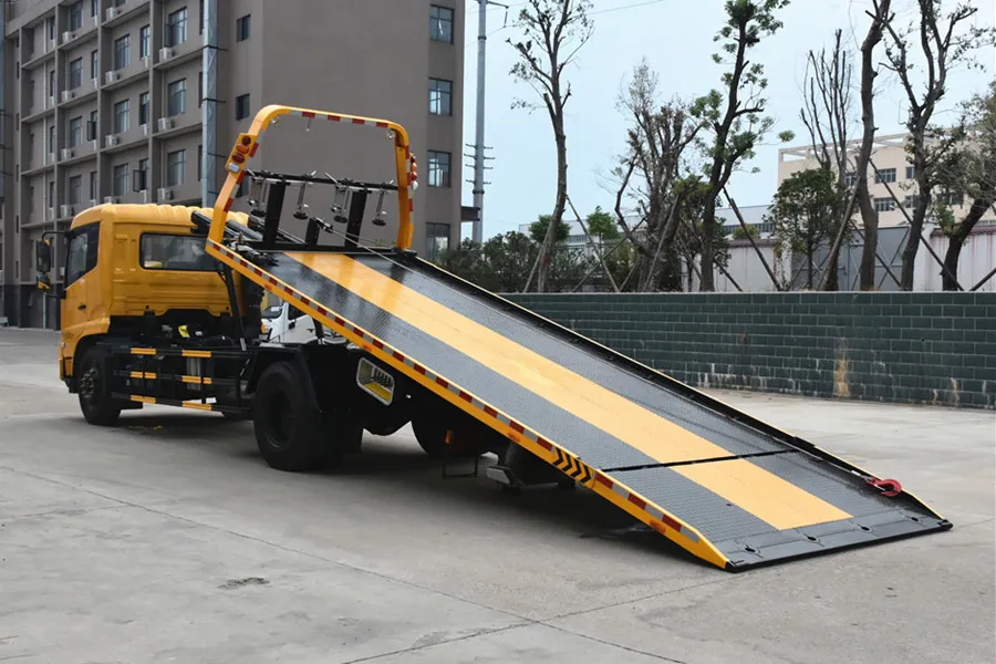 Dongfeng 4tons 6tons Breakdown Recovery Truck Heavy Duty Road Recovery Vehicle