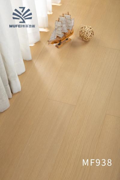 Multi-layer solid wood composite floor aluminum trioxide decorative paper wear-resistant surface