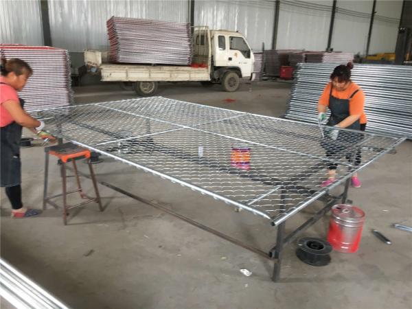 chain link temporary construction fence panels 6FT X 10F Mesh 2 3/8  x 2 3/8 ( 60mm x 60mm ) x 12 gauge wire