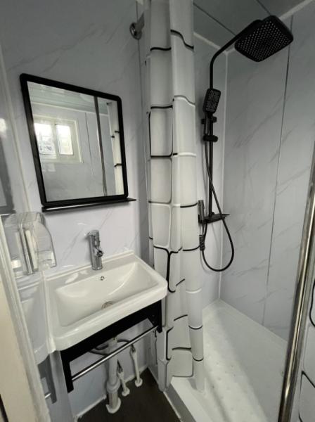 Durable Expandable Container House , Steel Metal Storage Container House Build