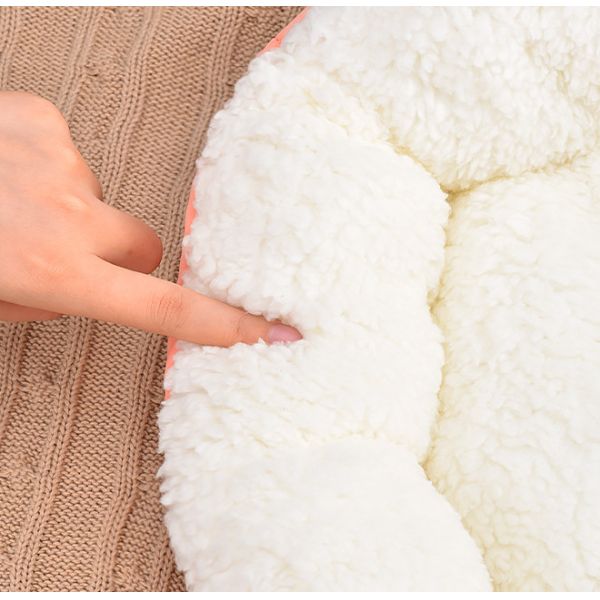 Небольшая кровать котенка с машиной Washable, водоустойчивым дном