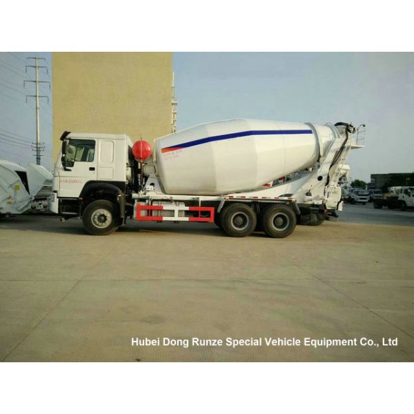 Howo Concrete Mixer Truck For Cement Transportation 10cbm Right Hand Drive