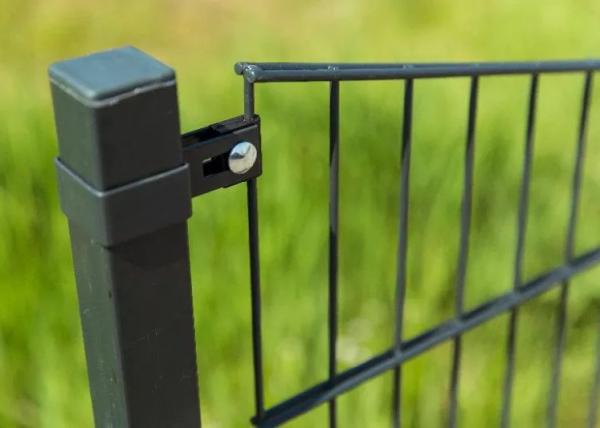 Rust Inhibited Tubular Steel Fence Protective Coating