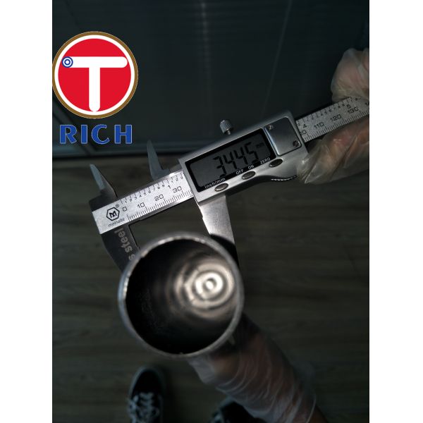 Высокопрочный сваренный стандарт ДИН 2393 округлой формы стальной трубы точности