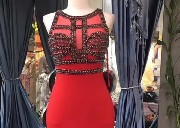 Red Mermaid Style Dress Slit Sleeveless Top Heavy Beading Back Hollow Fishtail