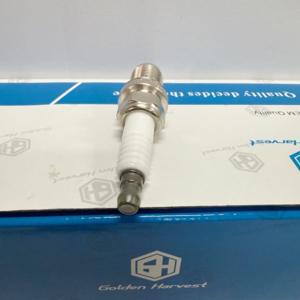 Original Standard K20R-U11 Platinum Spark Plugs Replacement 90919-01184 For Toyota Car