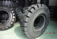 Black Solideal Forklift Tires , Pneumatic Forklift Industrial Tyres 8.25-12