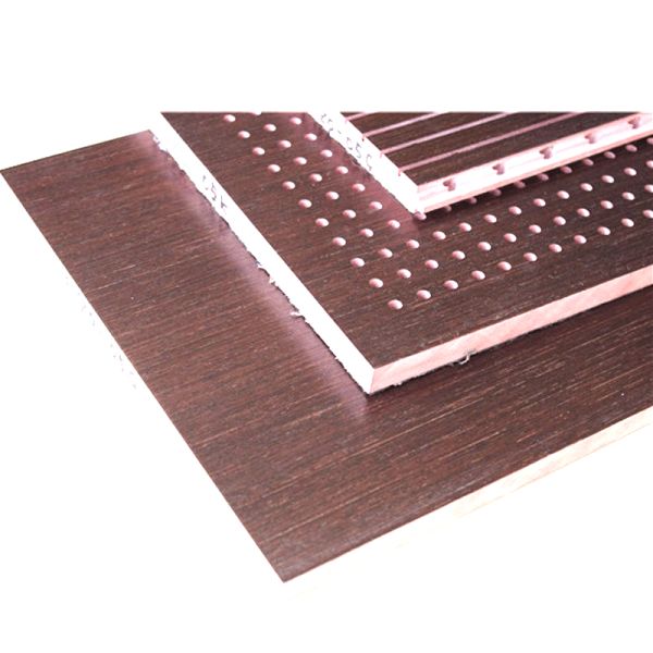 Панели стены деревянного тимберса прокалывания акустических панелей студии музыки доски МДФ акустические