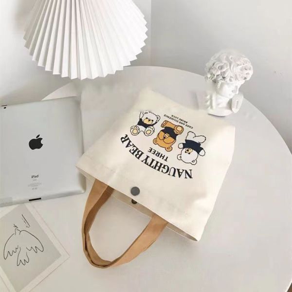 Newest Fashinable Small And Versatile Handbag For Female Students Minimalist Design