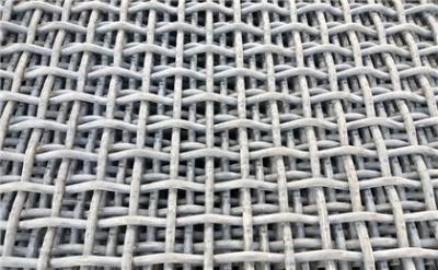 Produzindo o mergulho quente galvanizou o fio frisado Mesh Fence 6mm