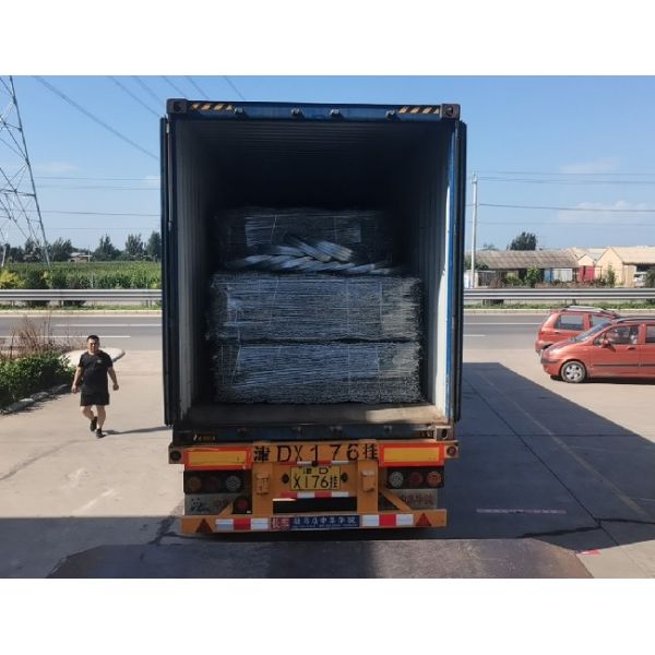 6*8, заполненный камнем провод металла 8*10,10*12 Gabion арретируют для предохранения от размывания почвы или берег реки берега реки