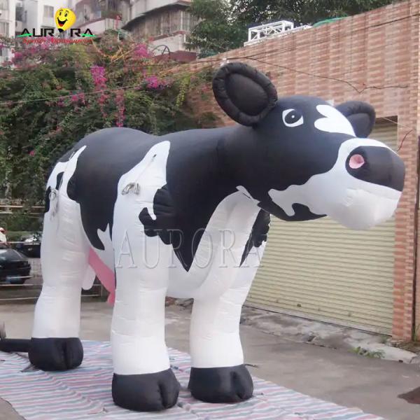 5m Length Giant Advertising Inflatables Dairy Cow For Promotion Exhibition