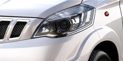 Safe EV Hatchback Right Hand Drive 205km Range Electric Passenger Vehicle