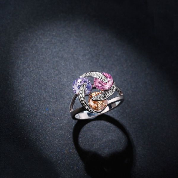 Luxury Female Big Crystal Round Engagement Ring Cute 925 Silver Zircon Stone Ring Vintage Wedding Rings For Women