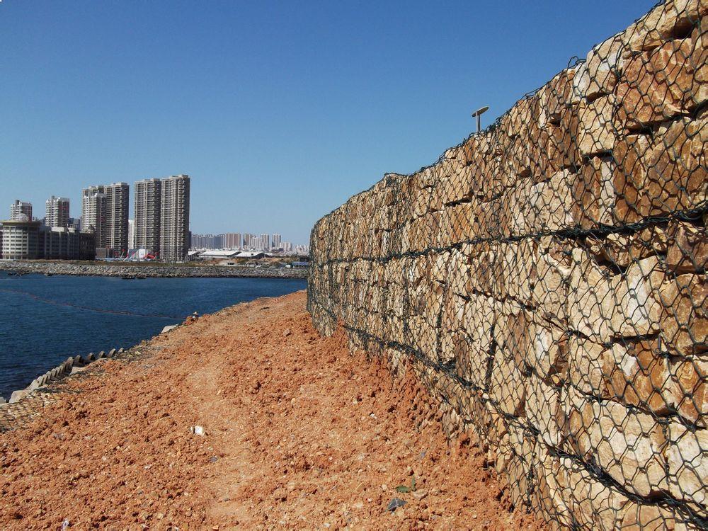 Гальванизированные корзины ячеистой сети 80*100mm 2mm Gabion крепкие сплетенные