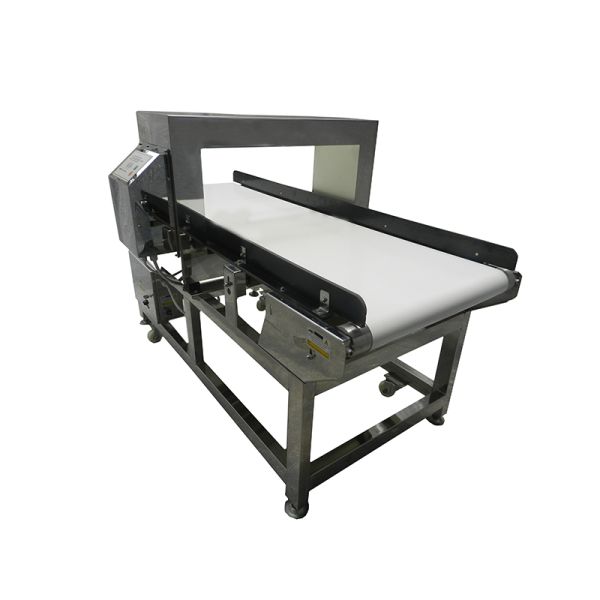 Detector de metales automático de la categoría alimenticia con longitud de la alarma 1800m m del sonido/de la luz