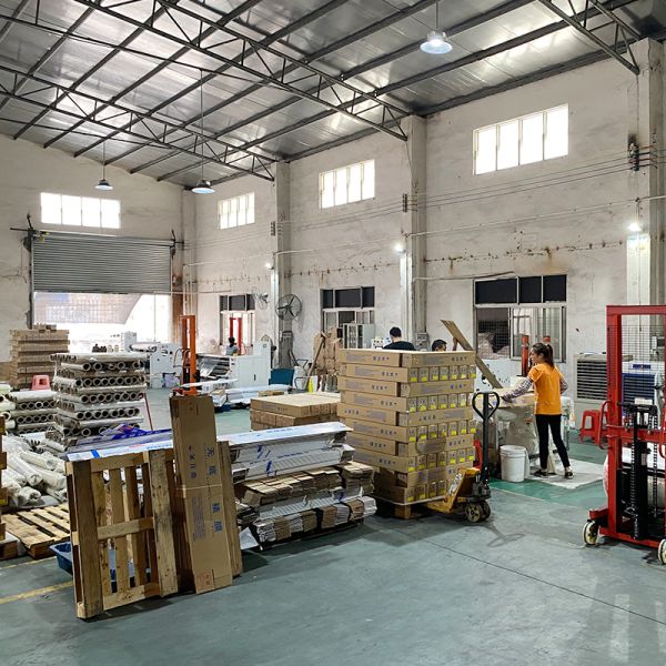 Compañías de la industria del laminado en frío de marca Matte Made in CHINA