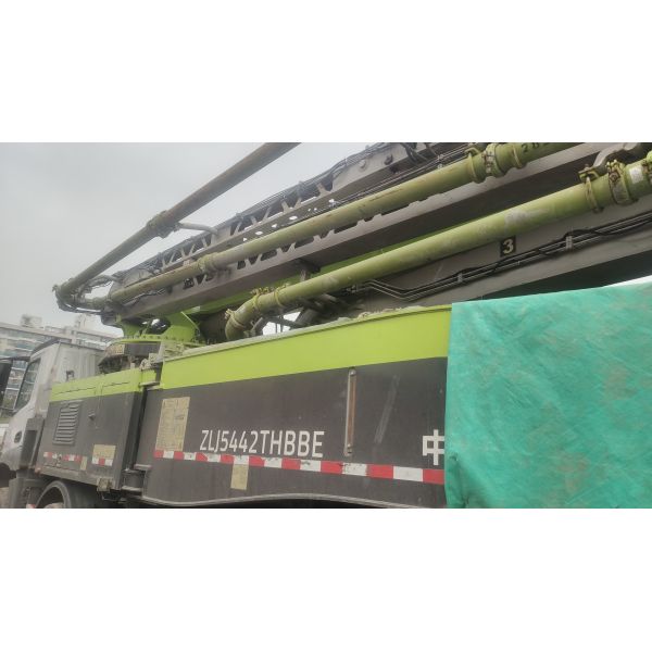 Official inventory Zhonglian Heavy Industry pump truck, Mercedes Benz chassis